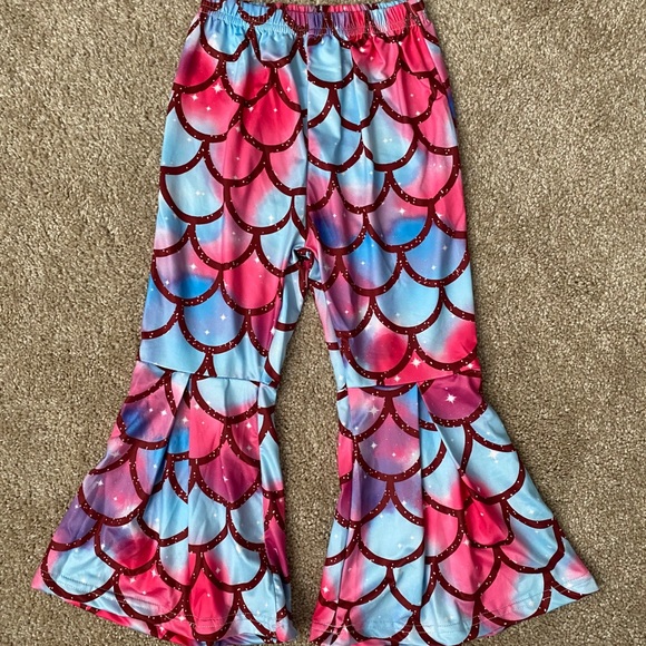 April Moon Boutique Clamshell Mermaid Outfit NWT - Picture 3 of 6